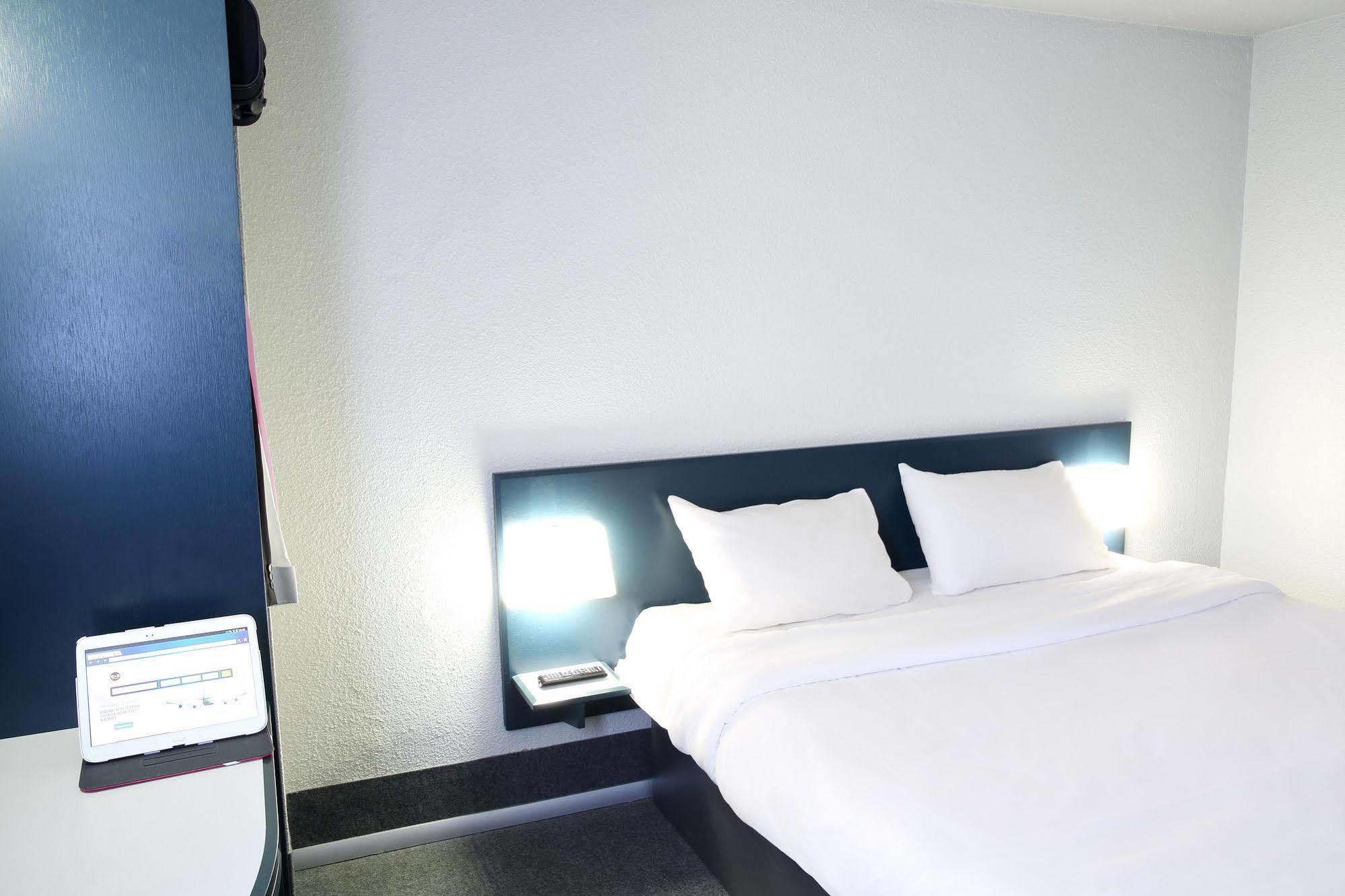 B&B Hotel Frejus Puget-Sur-Argens Екстер'єр фото